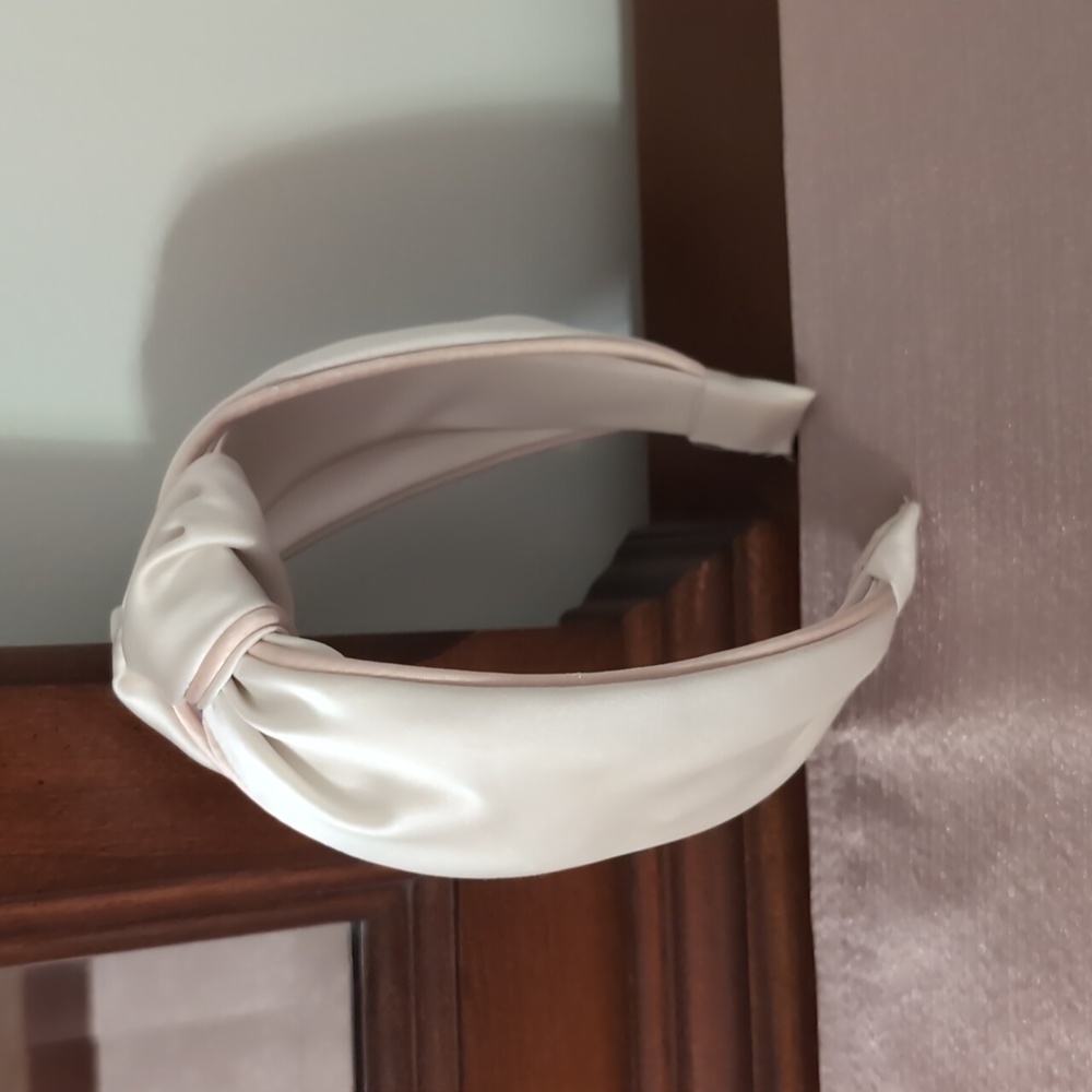 Elegant White & Cream Satin Headband - Picture 3 of 3